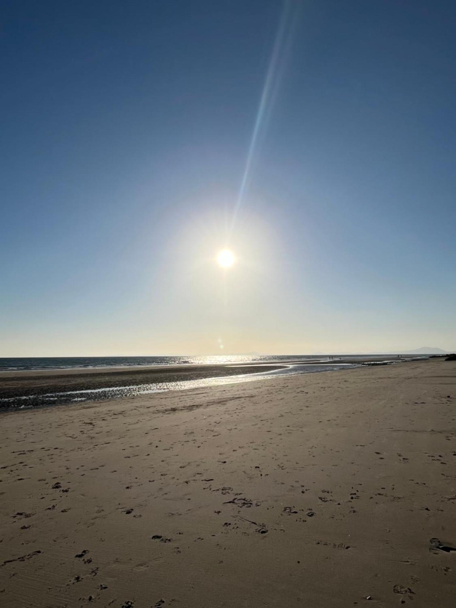 Visma Caravan Llanddwywe エクステリア 写真