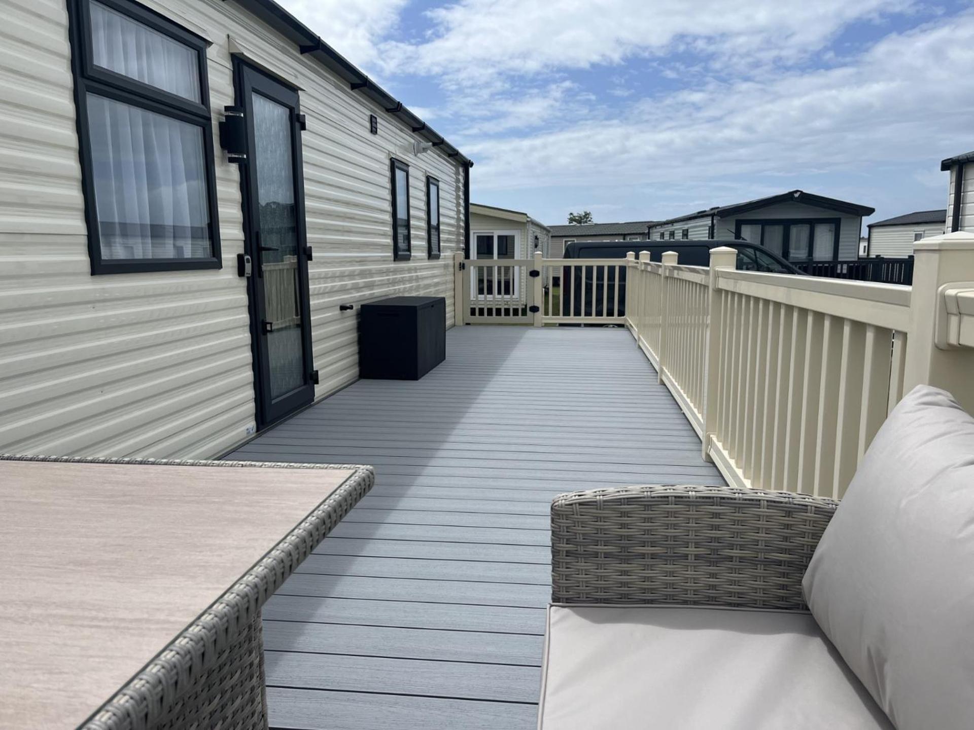 Visma Caravan Llanddwywe エクステリア 写真
